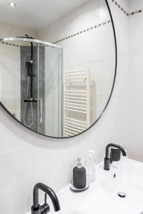 L7 Suite 5Mins Walk Old Town 3 Rooms Ac Wifi Nice Exteriör bild